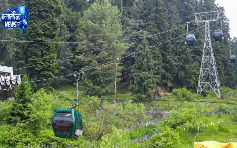 Gulmarg गोंडोला एक महीने बाद फिर शुरू Gulmarg गोंडोला एक महीने बाद फिर शुरू