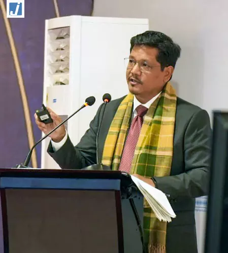 मेघालय की मातृसत्तात्मक व्यवस्था टिकाऊ खेती के लिए दुनिया को सबक दे सकती है : सीएम संगमा मेघालय की मातृसत्तात्मक व्यवस्था टिकाऊ खेती के लिए दुनिया को सबक दे सकती है : सीएम संगमा