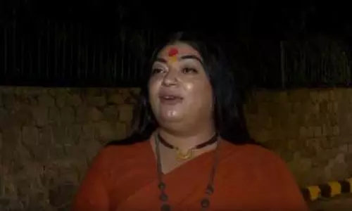 राम मंदिर चंदा चोरी मामले की निष्पक्ष जांच हो, दोषियों को बख्शा नहीं जाना चाहिएः स्वामी वैष्णवी जगदंबा नंदगिरी राम मंदिर चंदा चोरी मामले की निष्पक्ष जांच हो, दोषियों को बख्शा नहीं जाना चाहिएः स्वामी वैष्णवी जगदंबा नंदगिरी