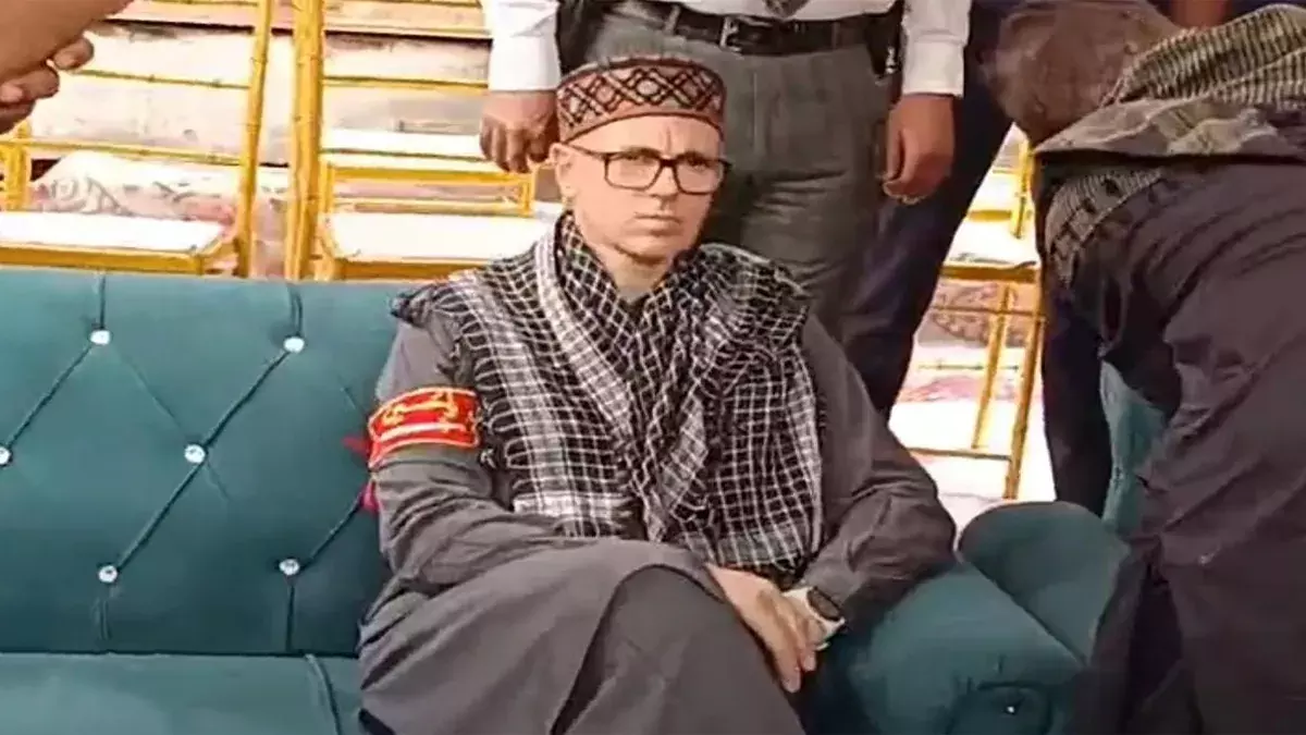 Srinagar: मुख्यमंत्री उमर ने आशूरा जुलूस के पारंपरिक मार्ग की बहाली की जताई उम्मीद