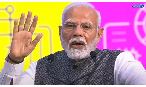 PM Modi सेशेल्स की स्टेट विजिट पर, नेशनल डे गोल्डन जुबली में होंगे गेस्ट ऑफ ऑनर