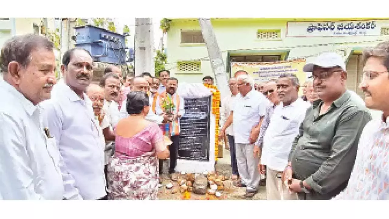 Telangana: सरकार वारंगल के हर तरह के विकास के लिए प्रतिबद्ध