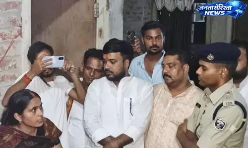 भोजपुर भरत तिवारी एनकाउंटर मामला गरमाया, परिवार ने SP पर लगाए गंभीर आरोप भोजपुर भरत तिवारी एनकाउंटर मामला गरमाया, परिवार ने SP पर लगाए गंभीर आरोप