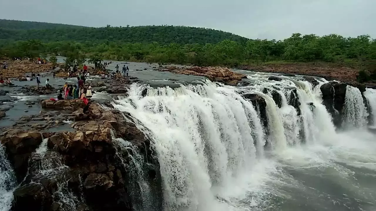 अपने मानसून अवकाश की योजना बनाएं: तेलंगाना में झरने