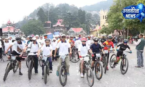 Shimla में नशा विरोधी हेरिटेज साइक्लिंग राइड में सैकड़ों लोगों ने भाग लिया