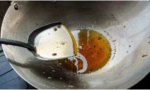 बचा हुआ तेल दोबारा इस्तेमाल करने से पहले जान लें ये नुकसान