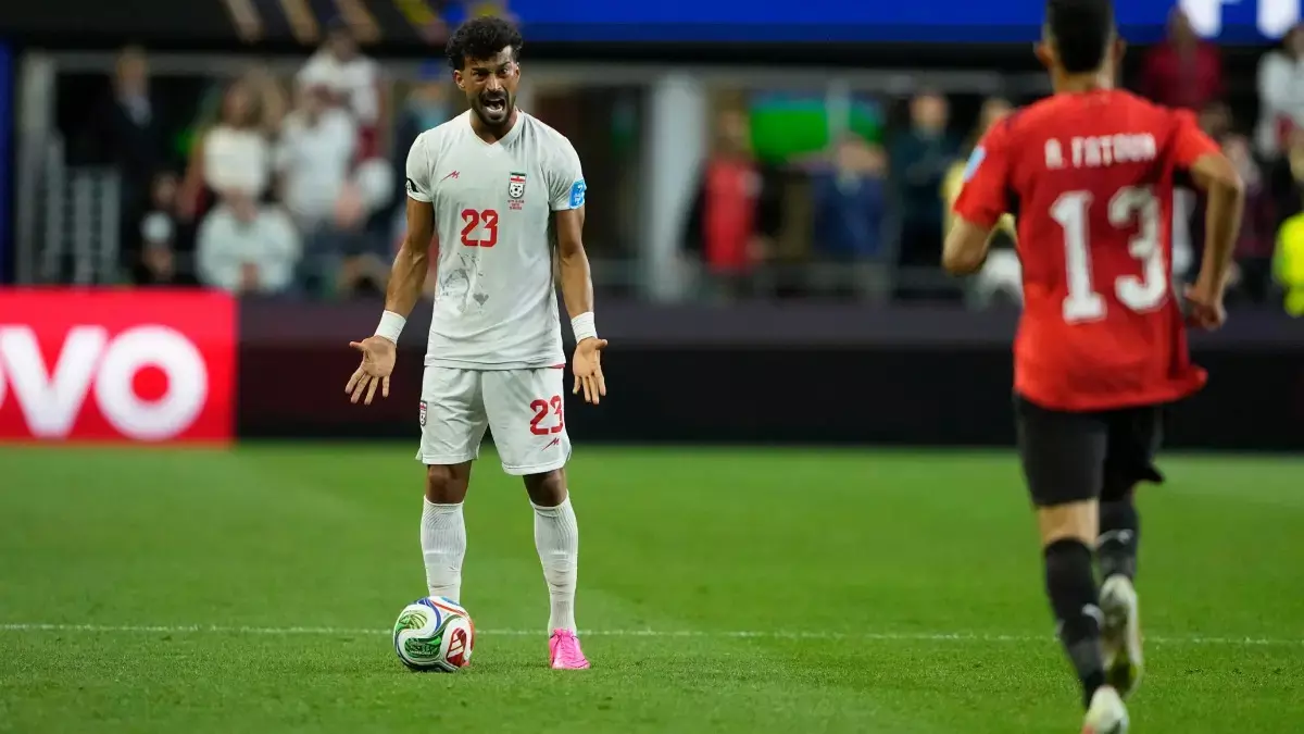 FIFA WC 2026: मिस्र के खिलाफ ड्रॉ के बाद भावुक हुए रामिन रेज़ाइयान, रो पड़े ईरान के डिफेंडर FIFA WC 2026: मिस्र के खिलाफ ड्रॉ के बाद भावुक हुए रामिन रेज़ाइयान, रो पड़े ईरान के डिफेंडर
