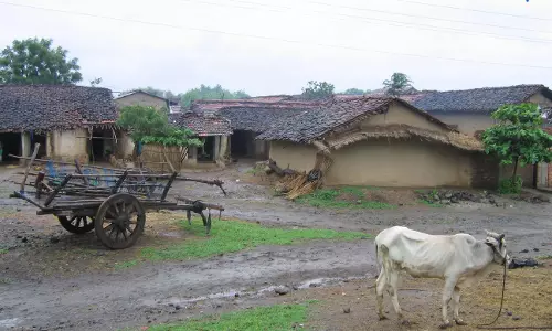 अंधेरे में विकास: गुमला के इस गांव तक आज तक नहीं पहुंची मूलभूत सुविधाएं