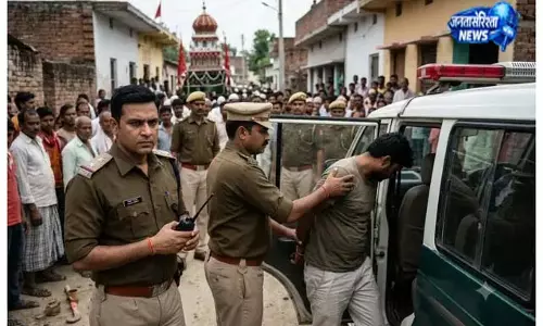 खेल-खेल में अचानक उग्र हुए हमलावर, जमकर बरसाईं लाठियां