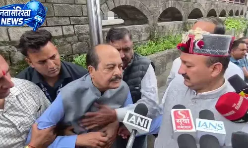 भाजपा के प्रदर्शन में पहुंचे सांसद हर्ष महाजन की बिगड़ी तबीयत