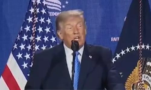 Trump ने कहा कि ईरान की सेना कमजोर हो गई