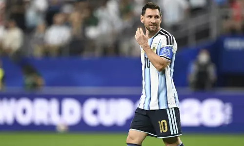 FIFA WC: स्कालोनी ने पुष्टि की कि जॉर्डन के खिलाफ मेसी बेंच से शुरुआत करेंगे