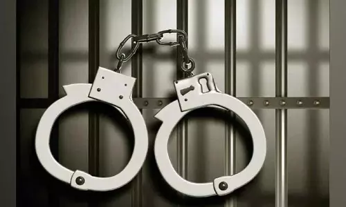 साइबर ठगी में दो गिरफ्तार, नौकरी और CBI अधिकारी बनकर की ठगी