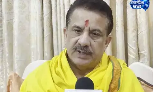 चंदा विवाद पर गर्मायी राजनीति