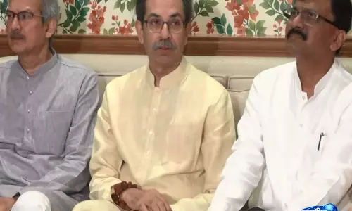 Uddhav Thackeray ने शिंदे पर ‘50 खोखा’ तंज दोहराया, सांसदों की ‘रेट’ पर उठाए सवाल