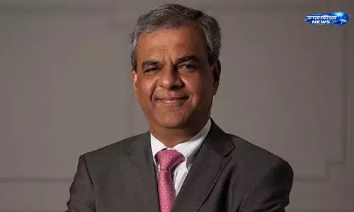 कोटक महिंद्रा बैंक में बड़ा बदलाव, MD-सीईओ 2026 में पद छोड़ेंगे
