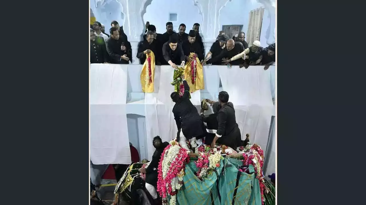 Telangana: पीली गेट पर निज़ाम की सदियों पुरानी मोहर्रम परंपरा को जीवित रखा गया