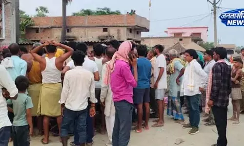 सड़क दुर्घटना में युवक की दर्दनाक मौत