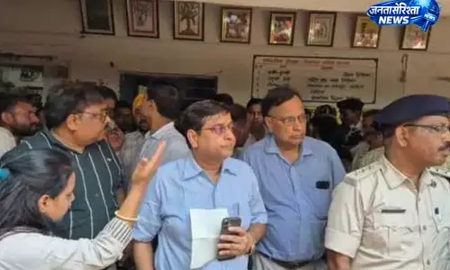DC ने वॉर्डन समेत 5 को किया बर्खास्त