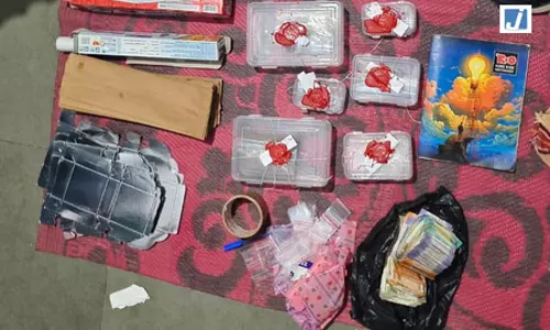 कूरियर के जरिए ड्रग्स तस्करी का भंडाफोड़, 70 लाख की मेफेड्रोन जब्त