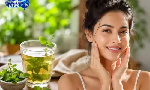 स्किन ग्लो बढ़ाने के लिए अपनाएं ये डेली मॉर्निंग टिप्स