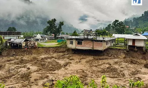 अरुणाचल प्रदेश में बाढ़ से मृतकों की संख्या दो हुई, चौथे दिन भी तीन लोग लापता