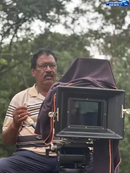 Odia सिनेमा के दिग्गज सिनेमैटोग्राफर दिलीप रे का निधन, 72 वर्ष की उम्र में ली अंतिम सांस Odia सिनेमा के दिग्गज सिनेमैटोग्राफर दिलीप रे का निधन, 72 वर्ष की उम्र में ली अंतिम सांस