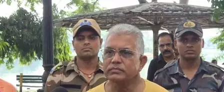 पश्चिम बंगाल में ‘लव जिहाद’ और ‘लैंड जिहाद’ के खिलाफ आएगा कड़ा कानून: दिलीप घोष पश्चिम बंगाल में ‘लव जिहाद’ और ‘लैंड जिहाद’ के खिलाफ आएगा कड़ा कानून: दिलीप घोष