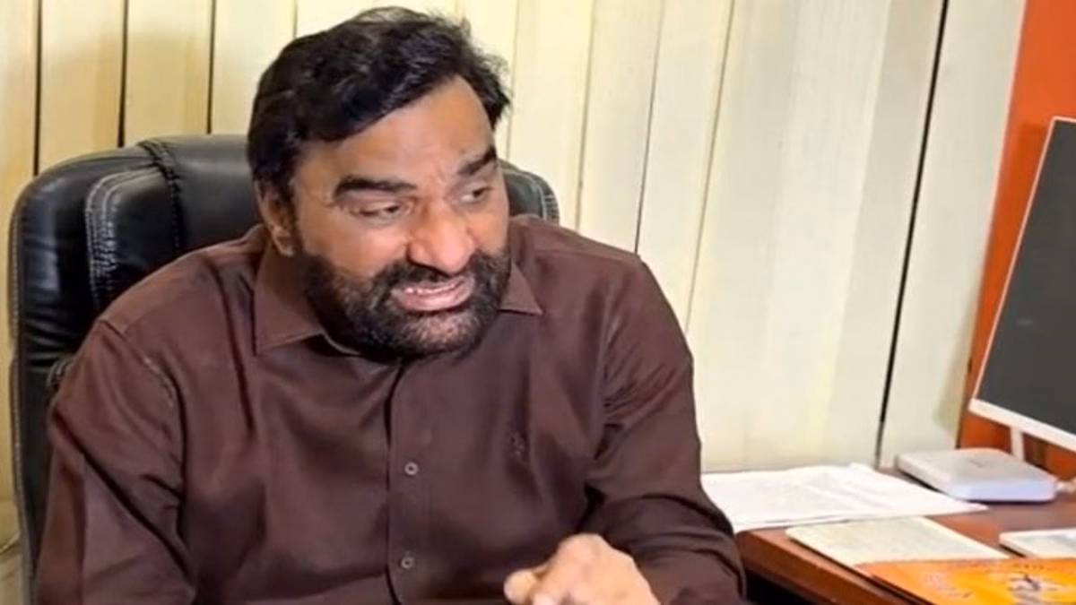 Jaipur: योजना भवन विवाद पर गरमाई सियासत, बेनीवाल ने उठाए गंभीर सवाल Jaipur: योजना भवन विवाद पर गरमाई सियासत, बेनीवाल ने उठाए गंभीर सवाल