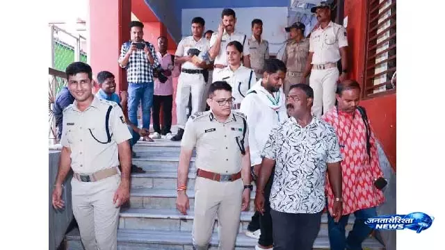 ओडिशा पुलिस ने Puri में भगवान जगन्नाथ की स्नान यात्रा से पहले सुरक्षा कड़ी कर दी ओडिशा पुलिस ने Puri में भगवान जगन्नाथ की स्नान यात्रा से पहले सुरक्षा कड़ी कर दी