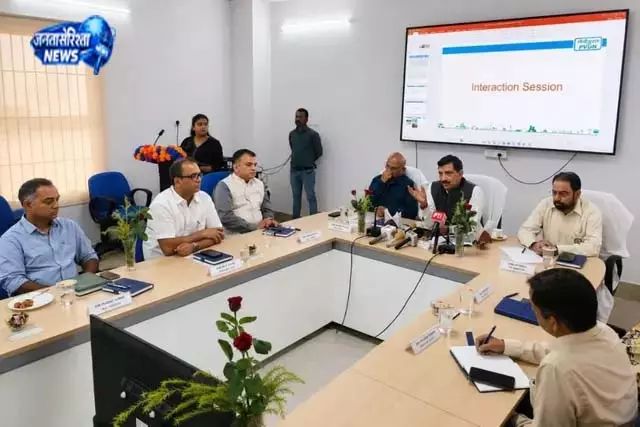 पतरातू PVUNL के CEO का ऐलान पतरातू PVUNL के CEO का ऐलान