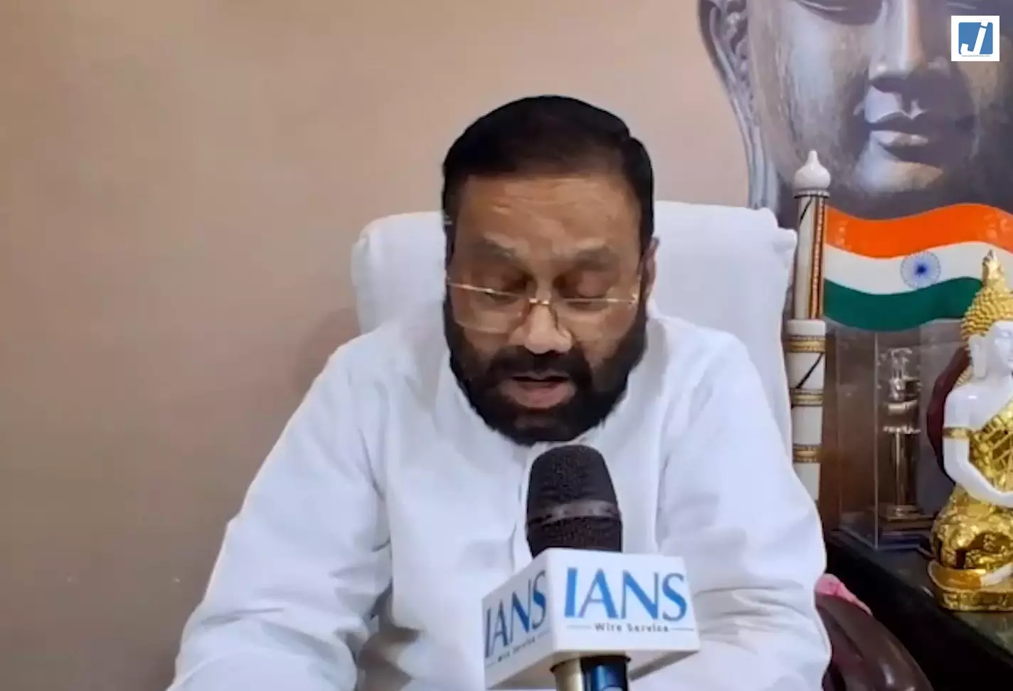 राम मंदिर चंदा चोरी विवाद पर स्वामी प्रसाद मौर्य का बयान, कहा- मेरे विचार पहले ही सार्वजनिक हैं राम मंदिर चंदा चोरी विवाद पर स्वामी प्रसाद मौर्य का बयान, कहा- मेरे विचार पहले ही सार्वजनिक हैं