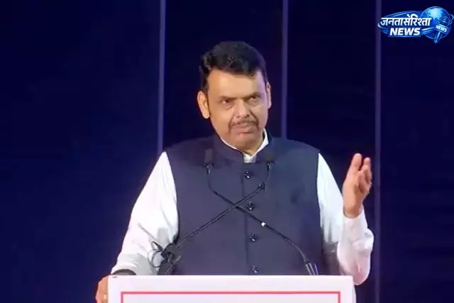 महाराष्ट्र TET घोटाला: CM फडणवीस का एक्शन, तीन आरोपी गिरफ्तार और SIT जांच महाराष्ट्र TET घोटाला: CM फडणवीस का एक्शन, तीन आरोपी गिरफ्तार और SIT जांच