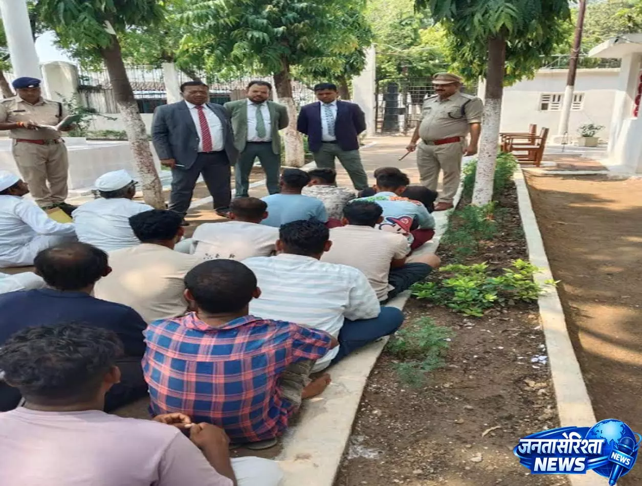 प्रधान जिला एवं सत्र न्यायाधीश द्वारा केन्द्रीय जेल दुर्ग का किया निरीक्षण प्रधान जिला एवं सत्र न्यायाधीश द्वारा केन्द्रीय जेल दुर्ग का किया निरीक्षण