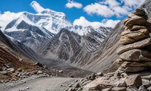 कैलाश मानसरोवर यात्रा को लेकर विदेश मंत्रालय ने एडवाइजरी जारी की, आवश्यक दस्तावेज मिलने के बाद ही शुरू करें यात्रा