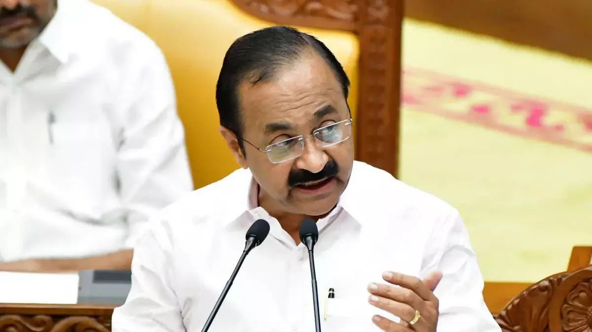 Kerala के ड्राफ्ट फाइनेंस बिल में कम अल्कोहल टैक्स स्लैब पर जोर दिया गया