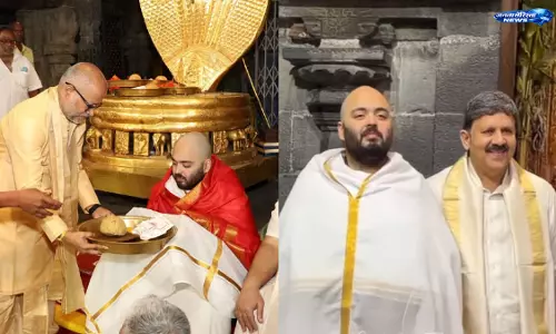 Anant Ambani ने तिरुमाला वेंकटेश्वर मंदिर में किए दर्शन, पूजा-अर्चना कर लिया आशीर्वाद