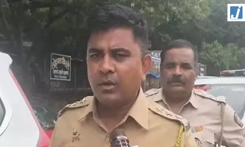 केतन मर्डर केस: सिया को लेकर लोहागढ़ किले पर पहुंची पुलिस, डमी बॉडी से दोहराया गया पूरा घटनाक्रम केतन मर्डर केस: सिया को लेकर लोहागढ़ किले पर पहुंची पुलिस, डमी बॉडी से दोहराया गया पूरा घटनाक्रम