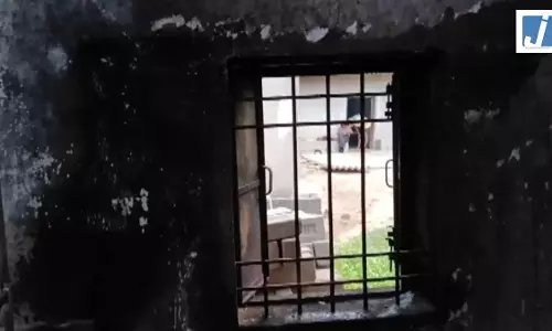 एकतरफा प्यार में युवक ने पार की सारी हदें...पूरा इलाका हैरान