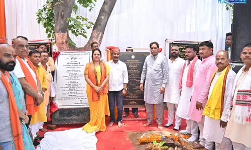 हीरापुर-जरवाय-अटारी में सड़क, स्वास्थ्य अधोसंरचना विकास कार्यों का हुआ भूमिपूजन हीरापुर-जरवाय-अटारी में सड़क, स्वास्थ्य अधोसंरचना विकास कार्यों का हुआ भूमिपूजन