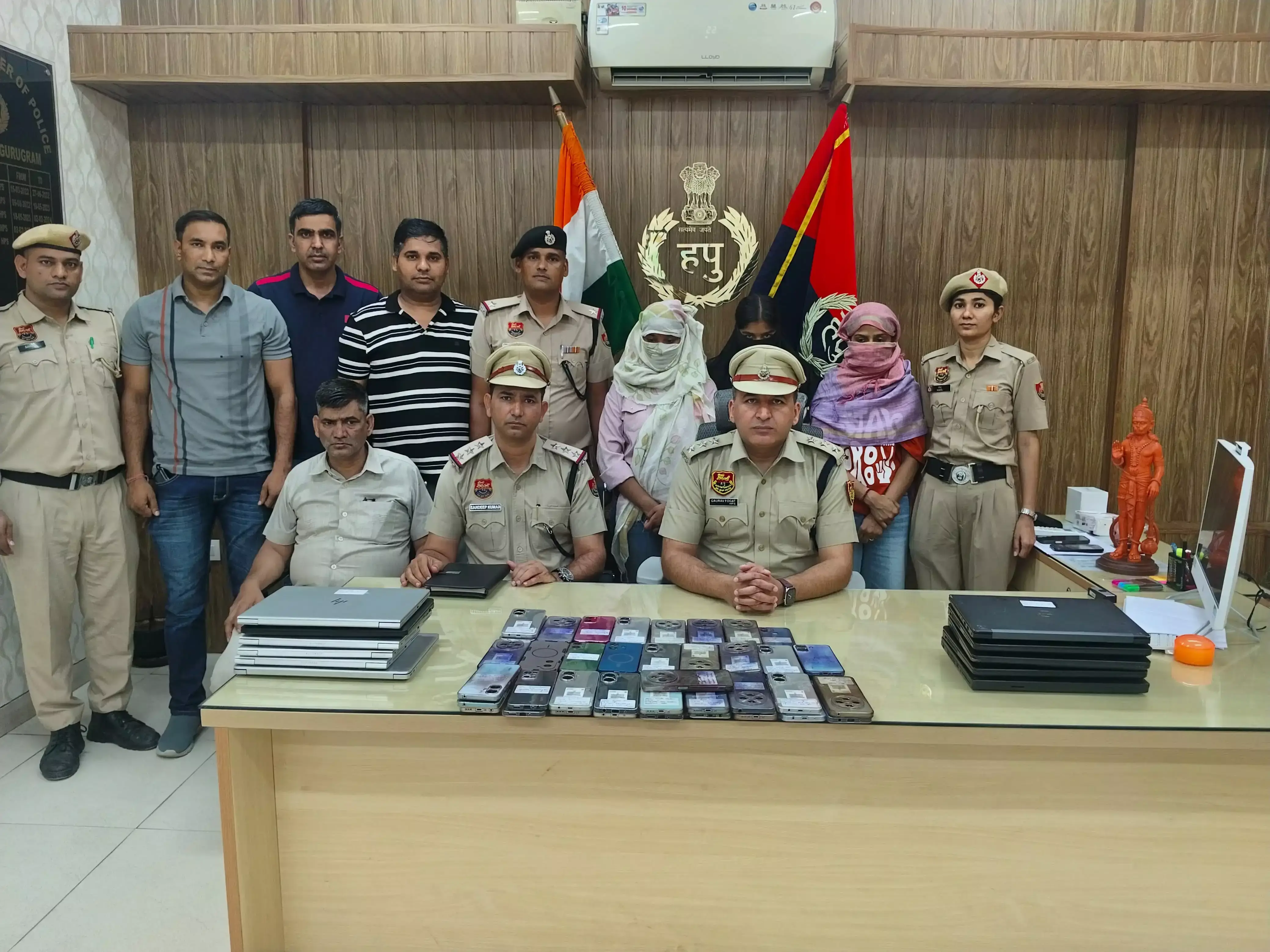 Gurugram: फर्जी कॉल सेंटर पर पुलिस का छापा, बड़ा खुलासा