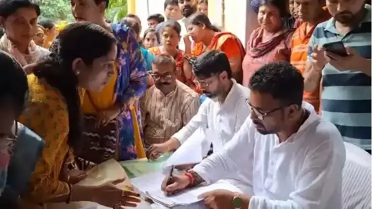 Siliguri: जनता और सरकार के बीच संवाद का सशक्त माध्यम बना “सीधे शंकर”