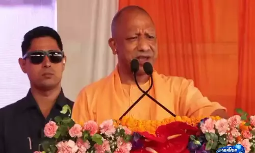 CM योगी का अखिलेश यादव पर हमला, राम भक्तों पर कार्रवाई को लेकर उठाए सवाल