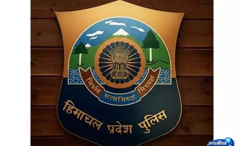 Himachal: चंबा ज़िले में कार खाई में गिरी, चार लोगों की मौत