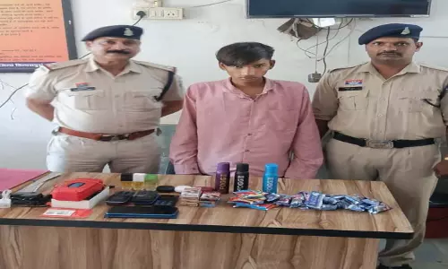 मोबाइल-किराना दुकान में चोरी का खुलासा, एक आरोपी गिरफ्तार