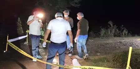 बहराइच के दो अलग-अलग थाना क्षेत्रों में हुई मुठभेड़, 50-50 हजार के दो इनामी बदमाश गिरफ्तार बहराइच के दो अलग-अलग थाना क्षेत्रों में हुई मुठभेड़, 50-50 हजार के दो इनामी बदमाश गिरफ्तार