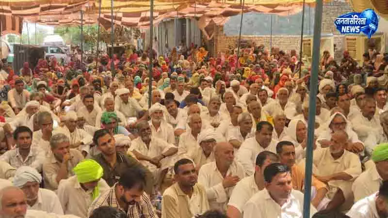 Hansi में चानोट जल धरने को खाप नेताओं ने दिया समर्थन Hansi में चानोट जल धरने को खाप नेताओं ने दिया समर्थन