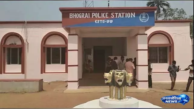 Balasore में पारिवारिक विवाद को लेकर महिला ने अपनी सास पर बेरहमी से किया हमला Balasore में पारिवारिक विवाद को लेकर महिला ने अपनी सास पर बेरहमी से किया हमला
