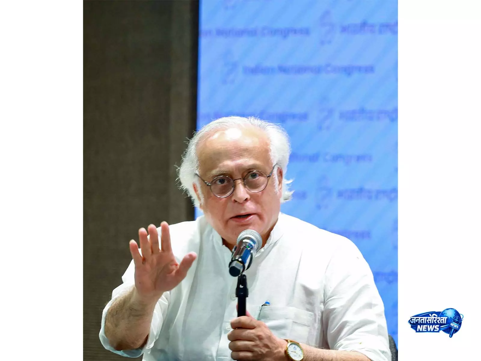 एल्डाब्रा विशाल कछुए पर बयान को लेकर Jairam Ramesh का पलटवार, 2008 के स्टैम्प का दिया हवाला एल्डाब्रा विशाल कछुए पर बयान को लेकर Jairam Ramesh का पलटवार, 2008 के स्टैम्प का दिया हवाला