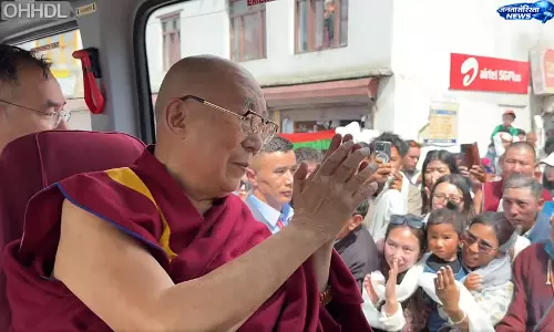 Dalai लामा दो महीने के लिए लद्दाख पहुंचे, 91वें जन्मदिन की तैयारियां शुरू Dalai लामा दो महीने के लिए लद्दाख पहुंचे, 91वें जन्मदिन की तैयारियां शुरू